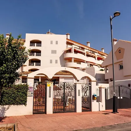 Lindo Apartamiento Tivoli Apartment